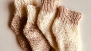 ひたすら靴下を編む会